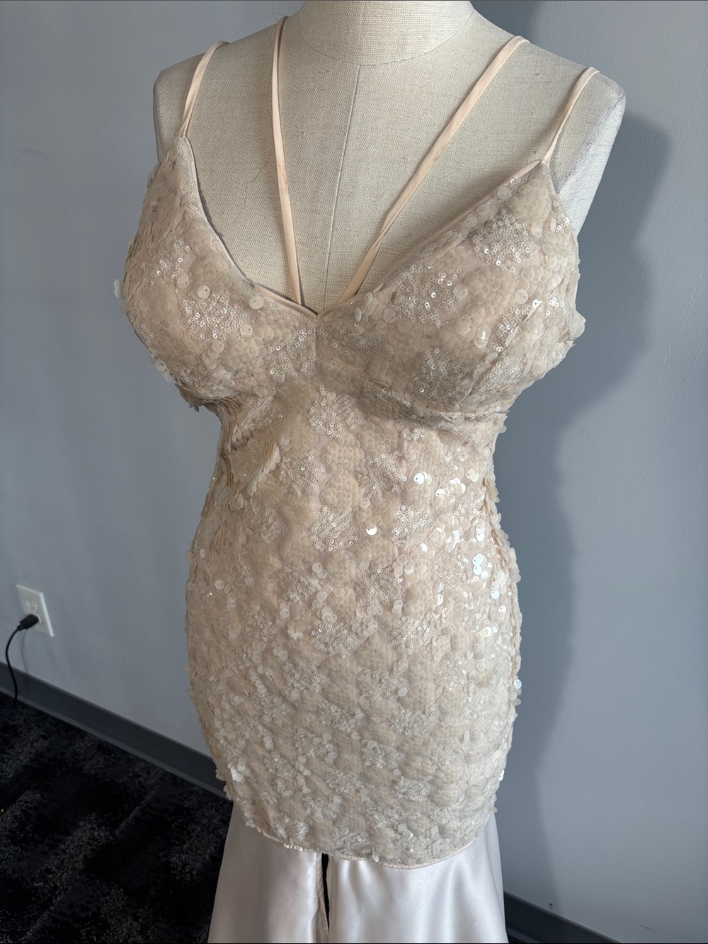 Forever 21 Blush Sequin Lace Strapless Slip Dress